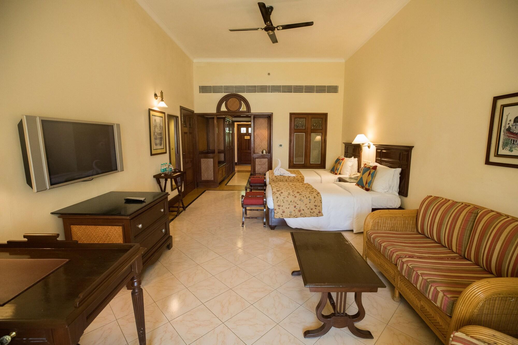 The Lalit Golf & Spa Resort Goa Canacona Exterior photo