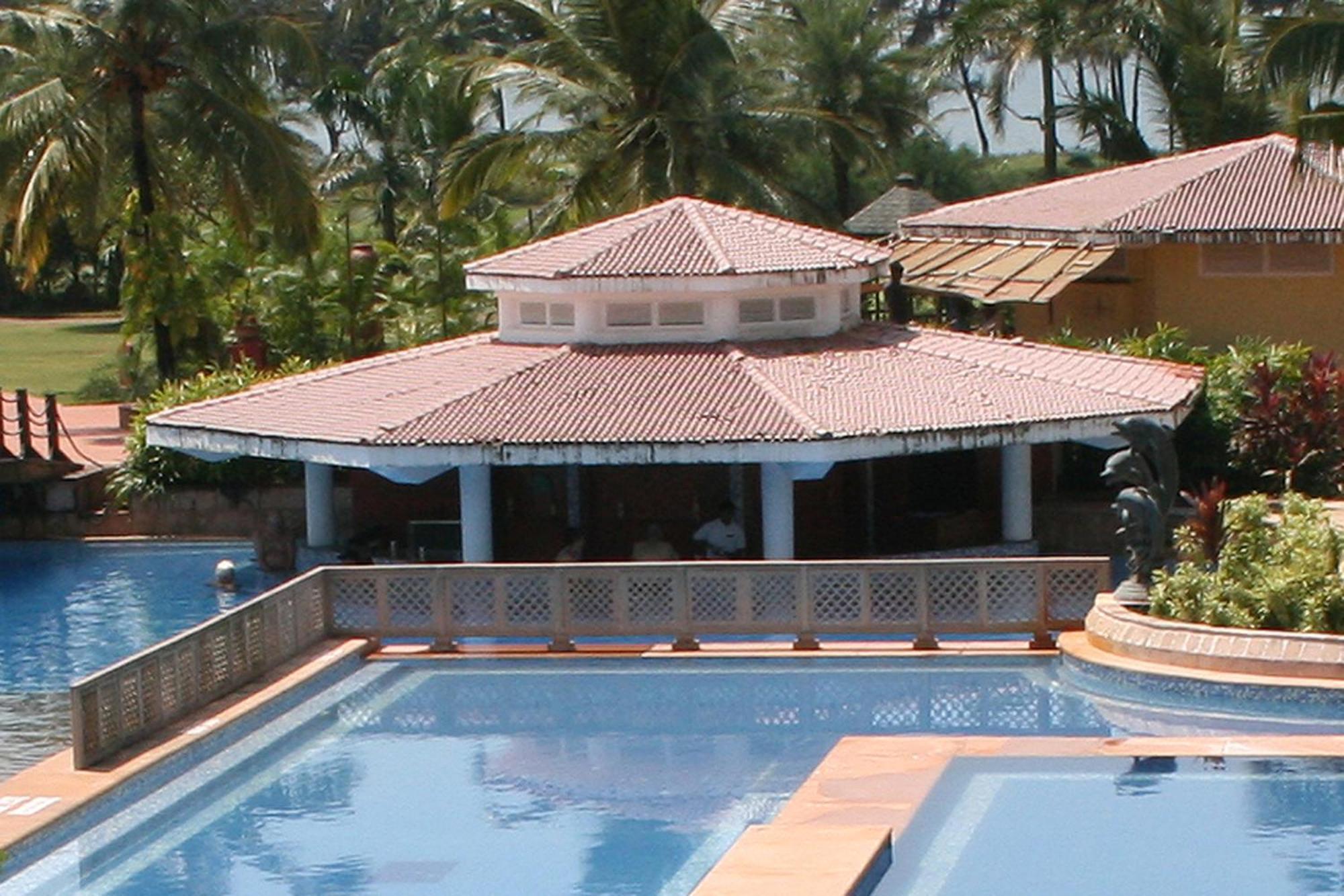 The Lalit Golf & Spa Resort Goa Canacona Exterior photo